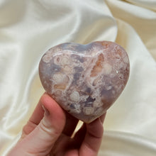 Load image into Gallery viewer, Pastel Flower Agate Heart Carving
