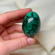 Load image into Gallery viewer, Malachite Egg Carving