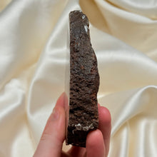 Load image into Gallery viewer, Exceptional Moroccan Agate L 14.7oz