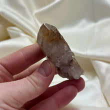 Load image into Gallery viewer, Breathtaking Rutilated Quartz Point