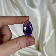Load image into Gallery viewer, Amethyst Cabochon C