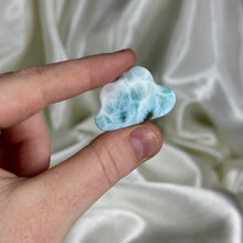 Load image into Gallery viewer, Larimar Cloud A