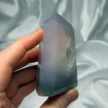 Load image into Gallery viewer, Dreamy Agate Tower with Druzy