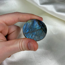 Load image into Gallery viewer, Labradorite Sun/Moon Carving