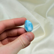 Load image into Gallery viewer, Top Quality Larimar Tumble with Amazing Chatoyancy C
