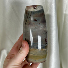Load image into Gallery viewer, Dendritic Jasper Vase