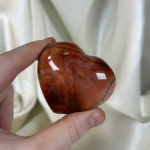 Load image into Gallery viewer, Orby Pastel Carnelian Heart Carving