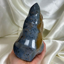 Load image into Gallery viewer, Midnight Blue Sea Jasper Flame (3lb1oz)