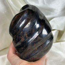 Load image into Gallery viewer, XL Hematite Flame (4lb8oz)