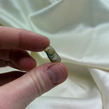 Load image into Gallery viewer, Ethiopian Opal Specimen with Dendrites F