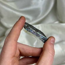 Load image into Gallery viewer, Iridescent Specular Hematite Specimen Q