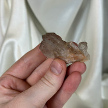 Load image into Gallery viewer, Red Feather Lakes Hematite Quartz from Colorado E