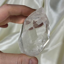 Load image into Gallery viewer, Faceted Clear Quartz Flame