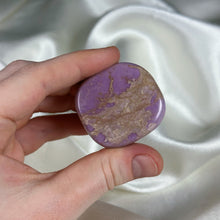 Load image into Gallery viewer, Phosphosiderite Flat Stone Palmstone A