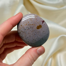 Load image into Gallery viewer, Sea Jasper Palmstone X