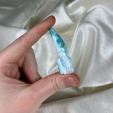 Load image into Gallery viewer, Larimar Paintbrush Carving
