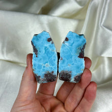 Load image into Gallery viewer, Larimar Matching Pair (self standing)