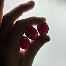 Load image into Gallery viewer, High Quality Mini Garnet Pocket Palm