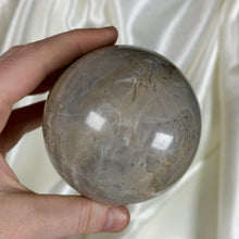 Load image into Gallery viewer, 1lb7.2oz Dendritic Jasper Sphere