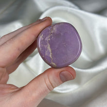 Load image into Gallery viewer, Phosphosiderite Flat Stone Palmstone B