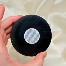 Load image into Gallery viewer, Unscented Skull Pile Candle