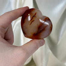 Load image into Gallery viewer, Jelly Carnelian Heart Carving