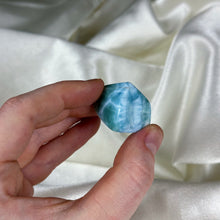 Load image into Gallery viewer, Larimar Tower E