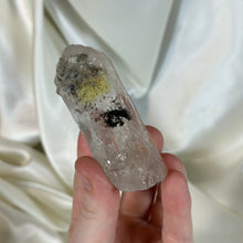 Load image into Gallery viewer, Lodolite Point