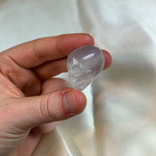 Load image into Gallery viewer, Fluorite Skull Carving D