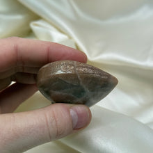 Load image into Gallery viewer, Peach Moonstone with Sunstone Heart Carving