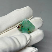 Load image into Gallery viewer, Chrysoprase Cabochon 18.6ct