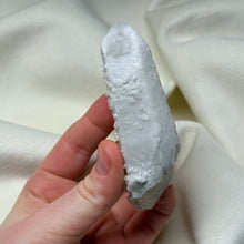 Load image into Gallery viewer, Inner Mongolian Quartz Point
