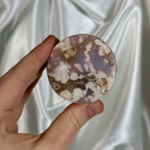 Load image into Gallery viewer, Flower Agate Pedestal Carving I