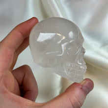 Load image into Gallery viewer, Quartz Skull Carving D