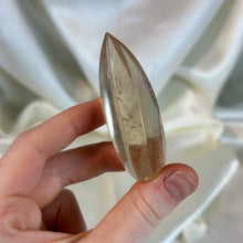 Load image into Gallery viewer, Elongated Citrine Flame