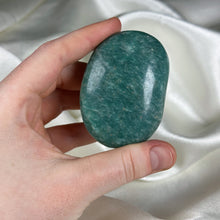 Load image into Gallery viewer, Deep Green Amazonite Palmstone A