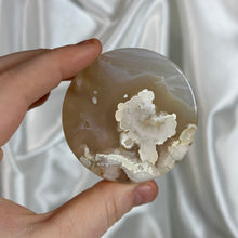 Load image into Gallery viewer, Flower Agate Pedestal Carving E