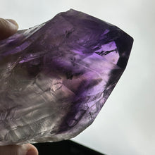 Load image into Gallery viewer, 1lb 12oz Top-Polished Amethyst Root