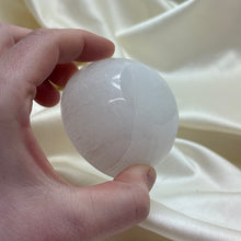 Load image into Gallery viewer, Satin Spar Mini Bowls