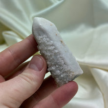 Load image into Gallery viewer, Inner Mongolian Quartz Point F