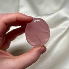 Load image into Gallery viewer, Star Rose Quartz Palmstone G
