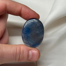 Load image into Gallery viewer, Incredible Blue Sapphire Palm