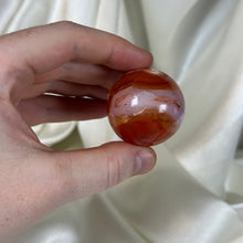 Load image into Gallery viewer, Quartzy Carnelian with Orca Agate Egg Carving