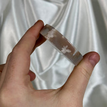 Load image into Gallery viewer, Flower Agate Pedestal Carving C