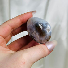 Load image into Gallery viewer, B-Grade 8th Vein Ocean Jasper Palmstone 6