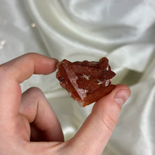 Load image into Gallery viewer, Hematite Quartz Cluster D
