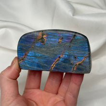 Load image into Gallery viewer, Blue Lagoon Labradorite Freeform