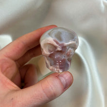 Load image into Gallery viewer, Flower Agate Skull Carving B