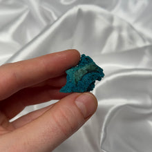 Load image into Gallery viewer, RARE Cunyari Chrysocolla Specimen G