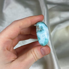 Load image into Gallery viewer, XL Larimar Tumble C